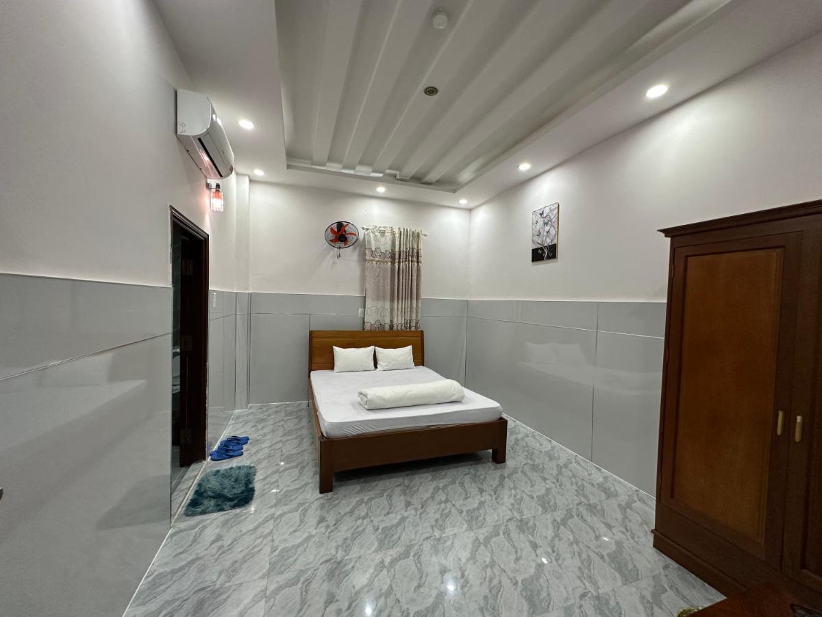 Hoang Linh Hotel Buôn Ma Thuột Exteriör bild