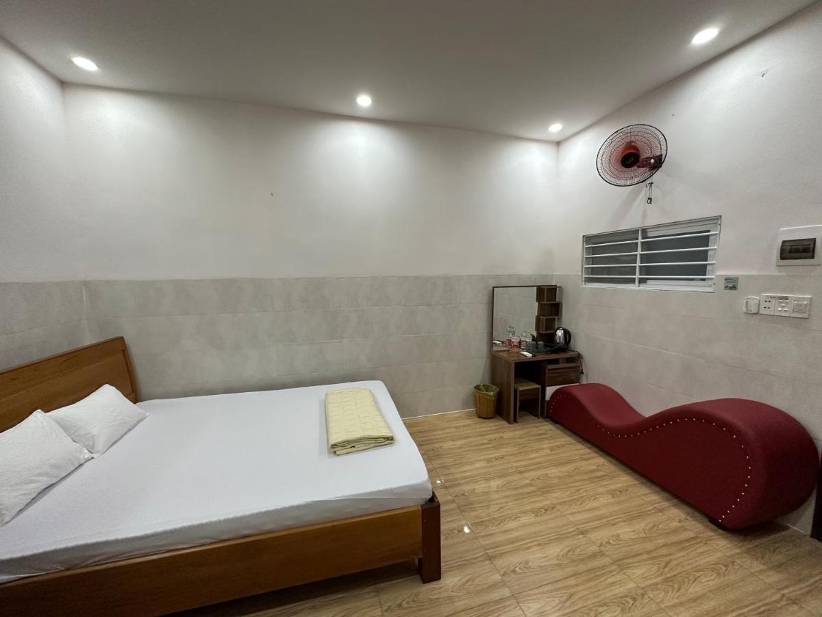 Hoang Linh Hotel Buôn Ma Thuột Exteriör bild