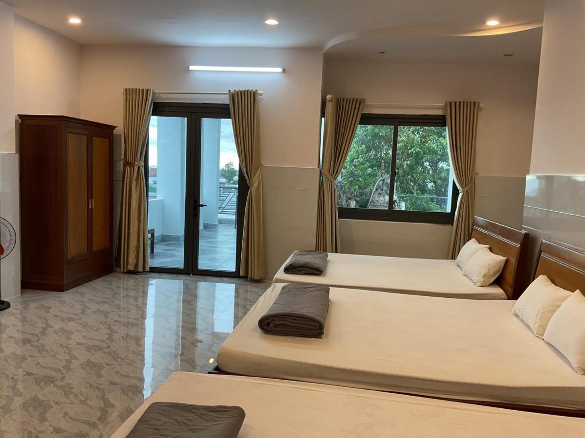 Hoang Linh Hotel Buôn Ma Thuột Exteriör bild