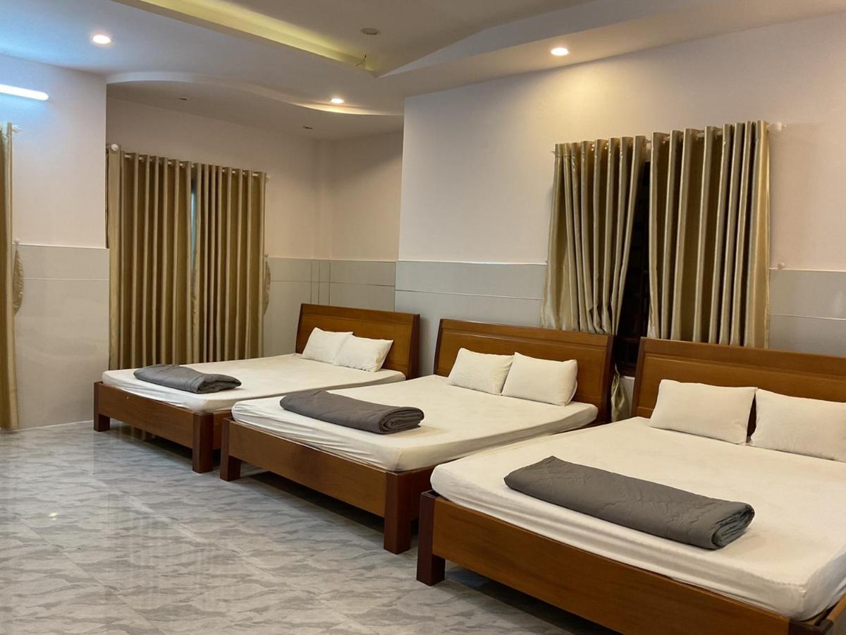 Hoang Linh Hotel Buôn Ma Thuột Exteriör bild