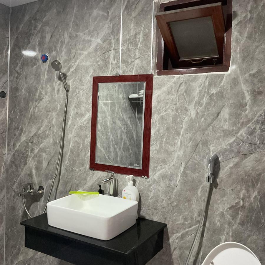 Hoang Linh Hotel Buôn Ma Thuột Exteriör bild