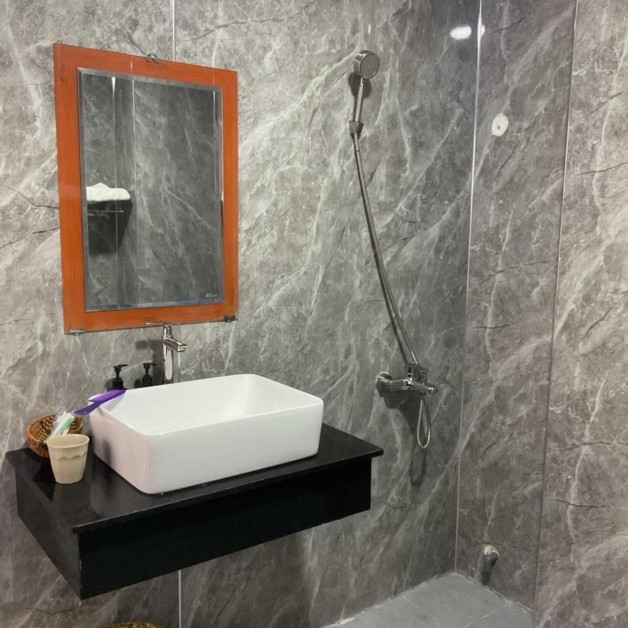Hoang Linh Hotel Buôn Ma Thuột Exteriör bild